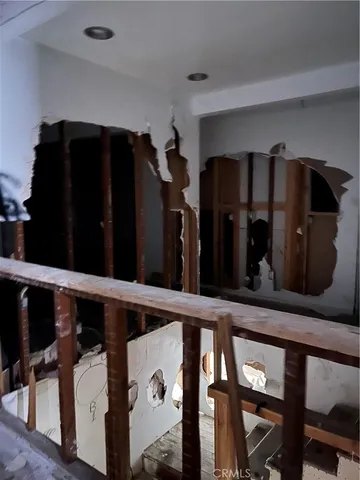 a view of walk in closet