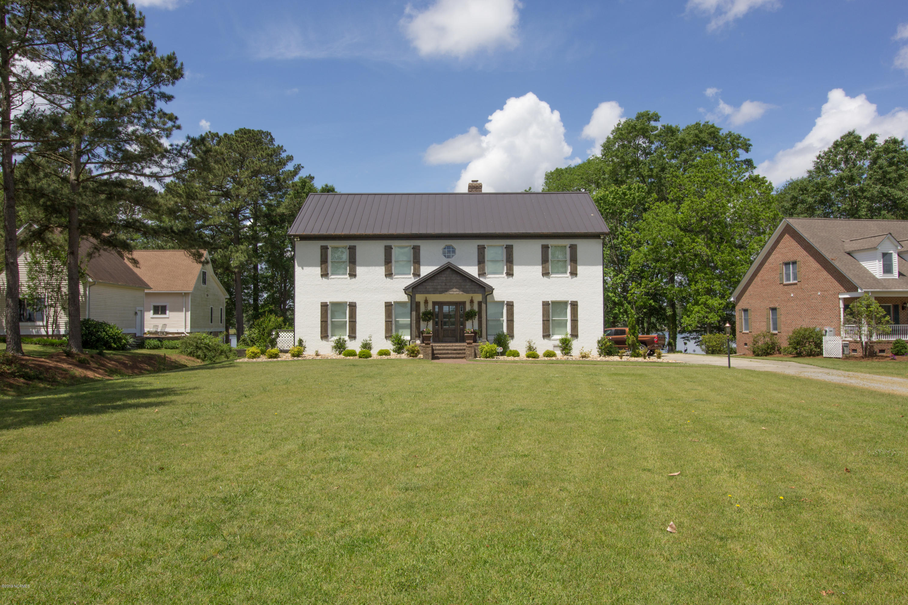 132 Catnip Point Road Bath, NC 27808 - Photo 1 of 45 Front elevation