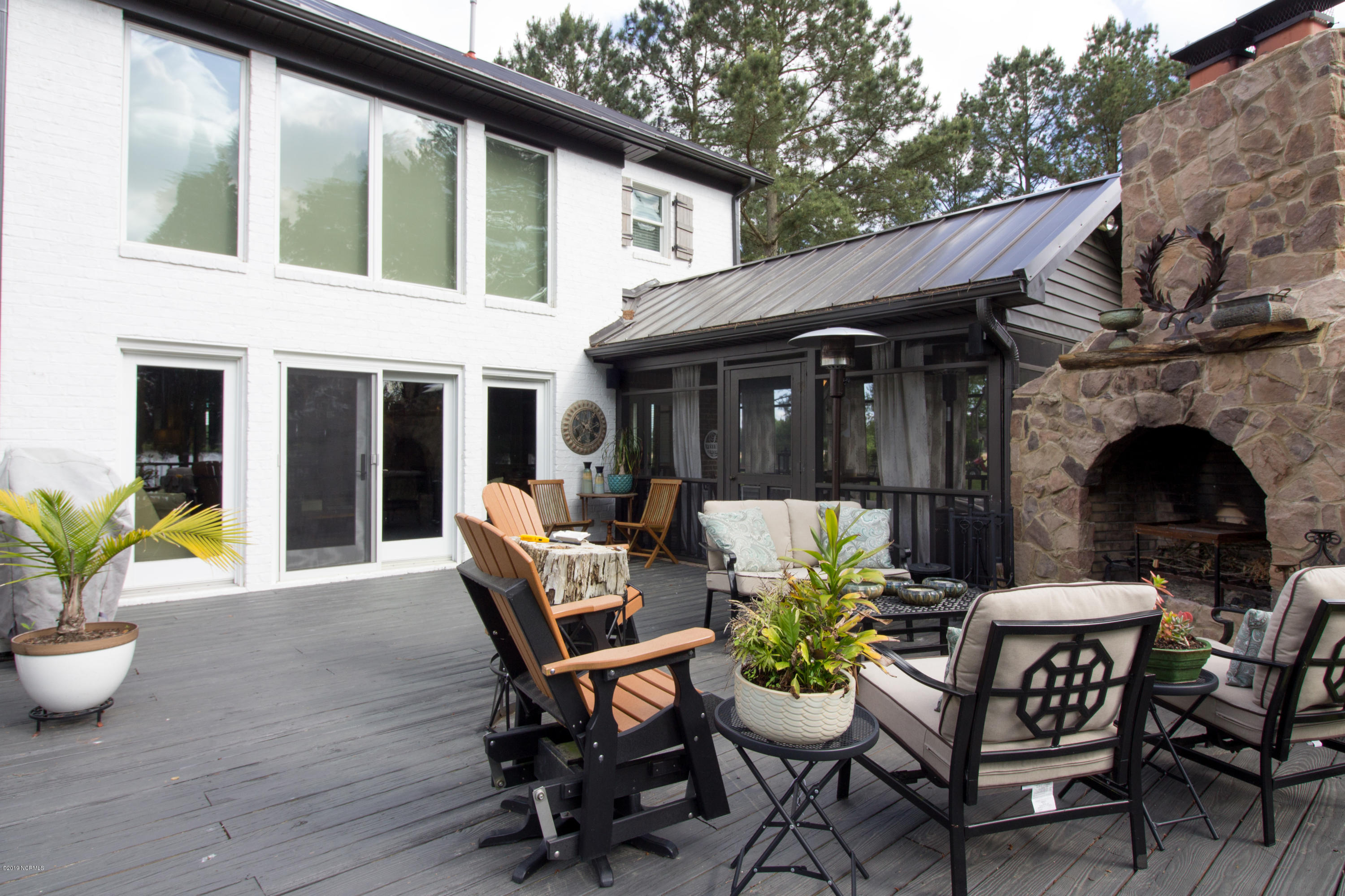 132 Catnip Point Road Bath, NC 27808 - Photo 21 of 45 Deck