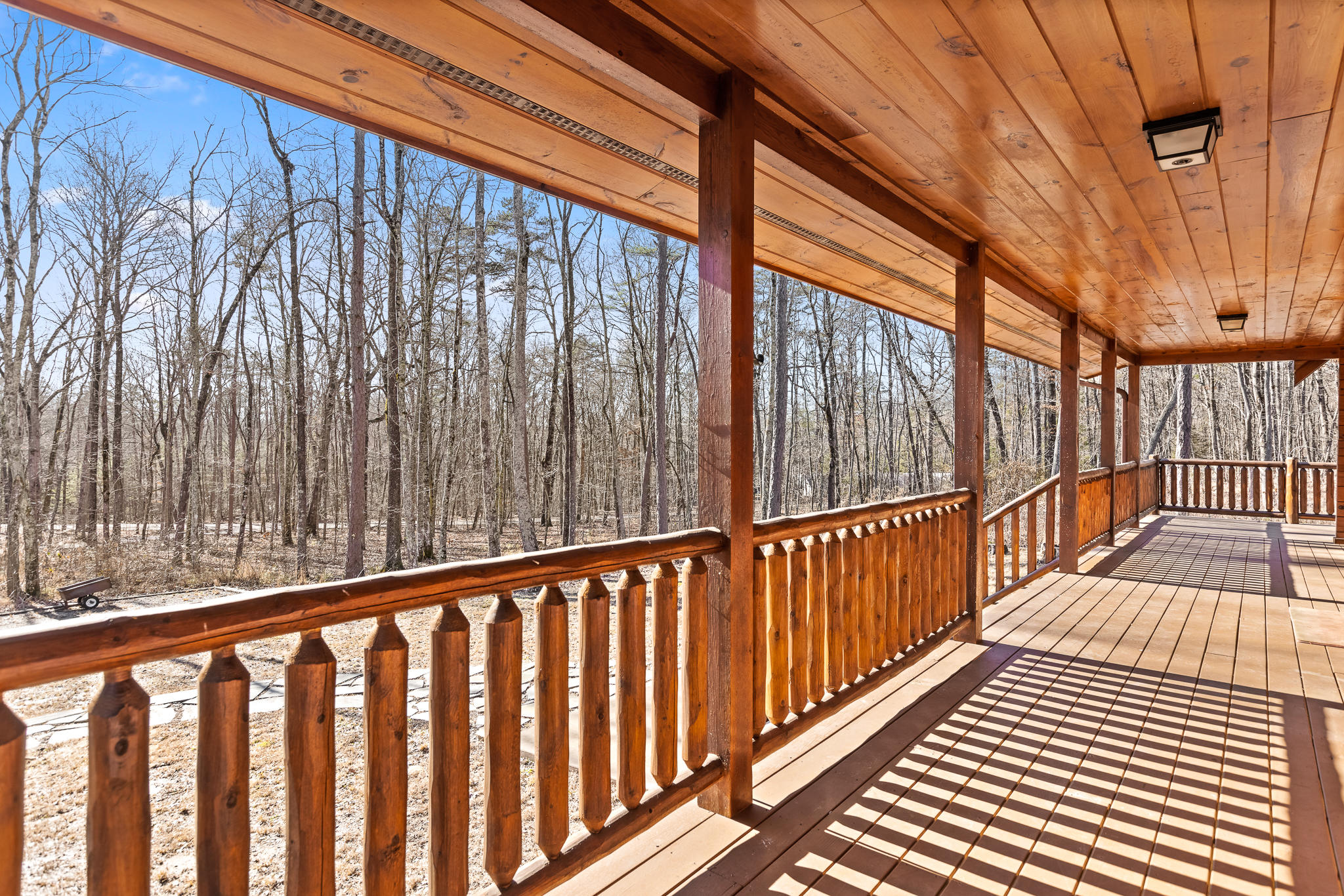 6816 Sawyer Road Signal Mountain, TN 37377 - Photo 3 of 20 Deck