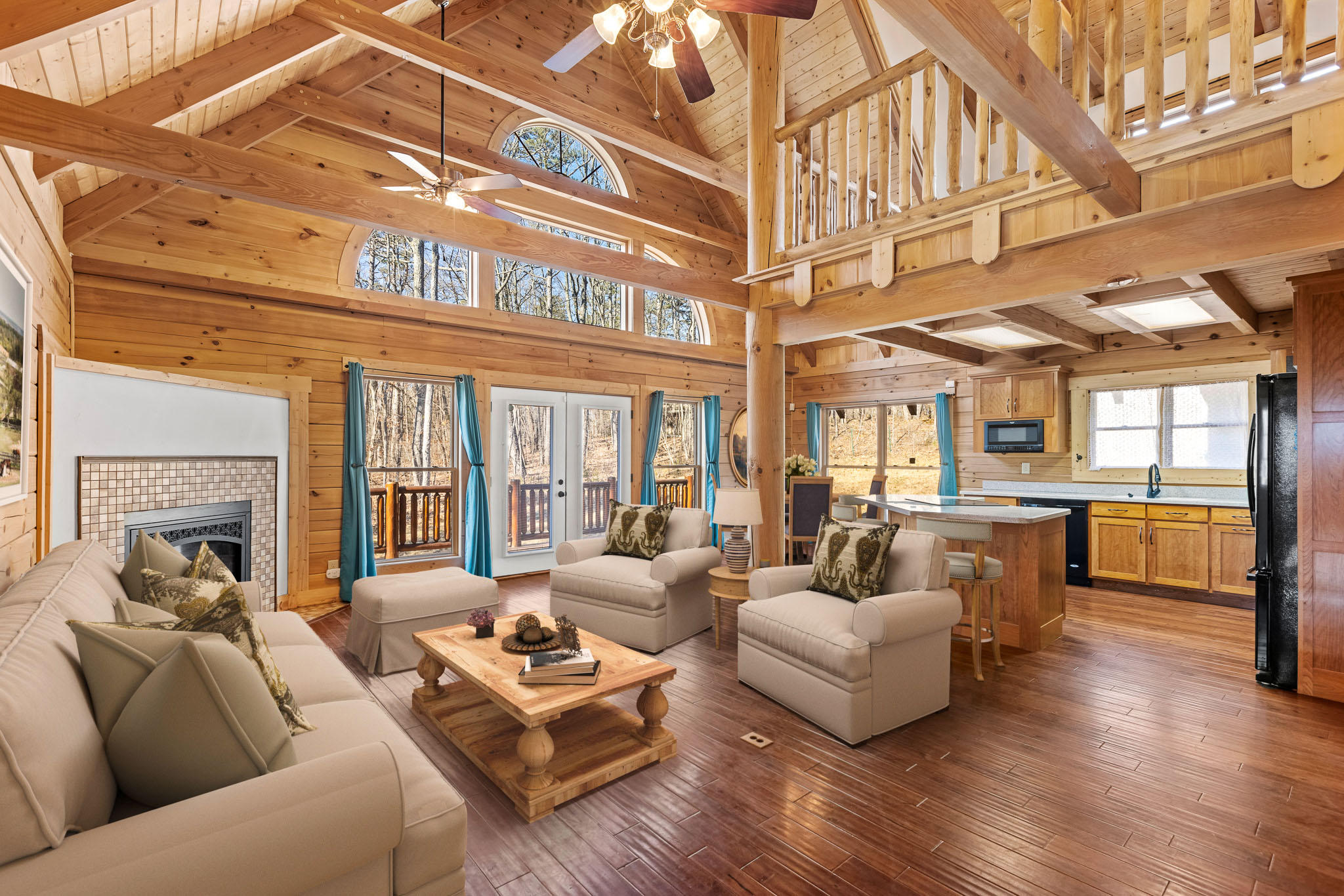 6816 Sawyer Road Signal Mountain, TN 37377 - Photo 5 of 20 Main Living Room