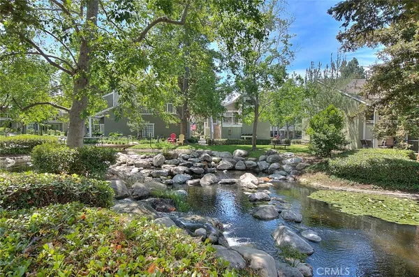 $699,800 | 700 East Lake Drive, Unit 7, Orange, CA 92866