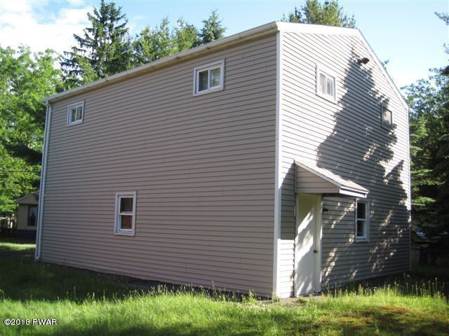 113 Cherry Red Road Greentown, PA 18426 - Photo 4 of 12