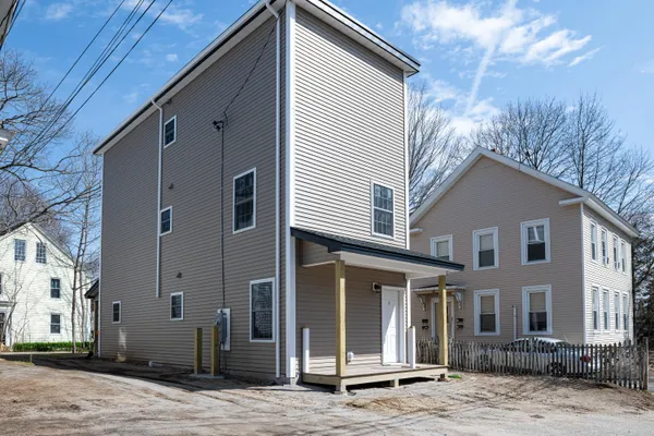 $750,000 | 27-31 Drummond Street, Auburn, ME 04210