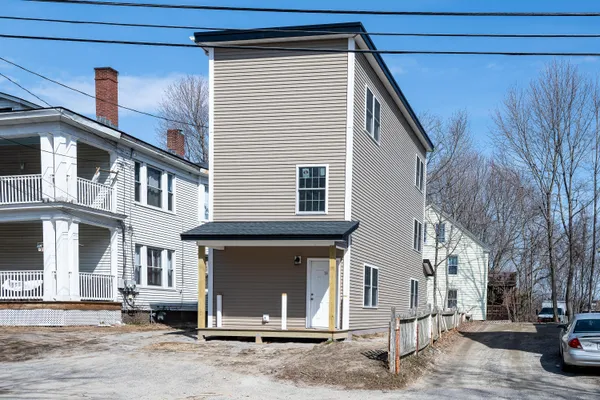$750,000 | 27-31 Drummond Street, Auburn, ME 04210