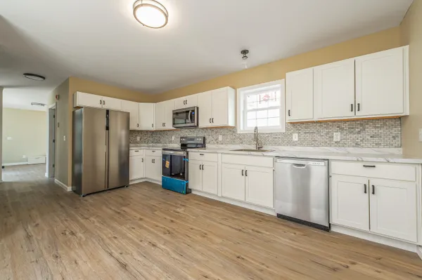 $750,000 | 27-31 Drummond Street, Auburn, ME 04210