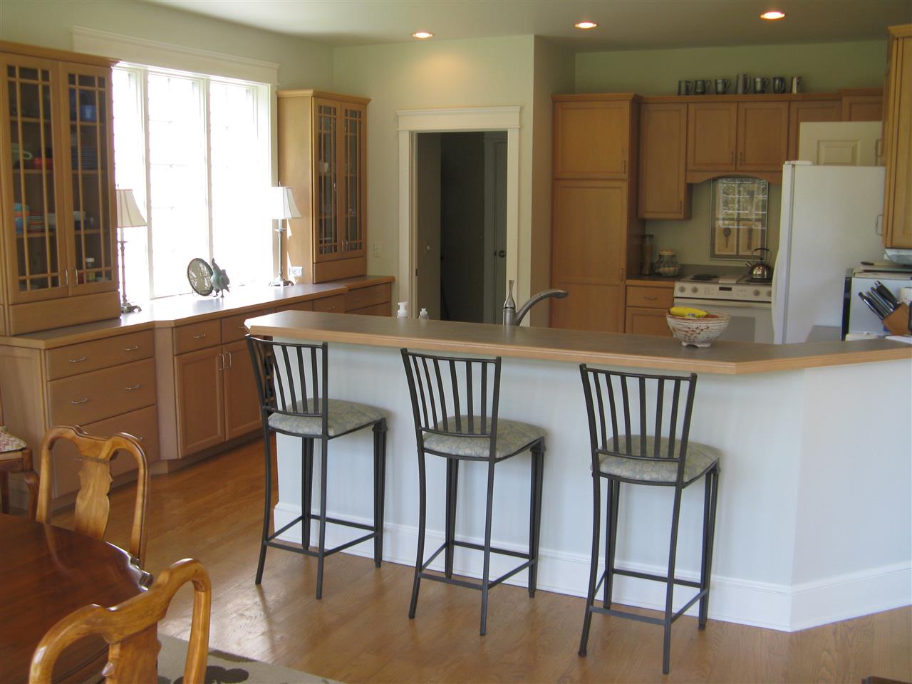 13390 Blue Shore Drive Traverse City, MI 49686 - Photo 13 of 33 1860412-25.JPG