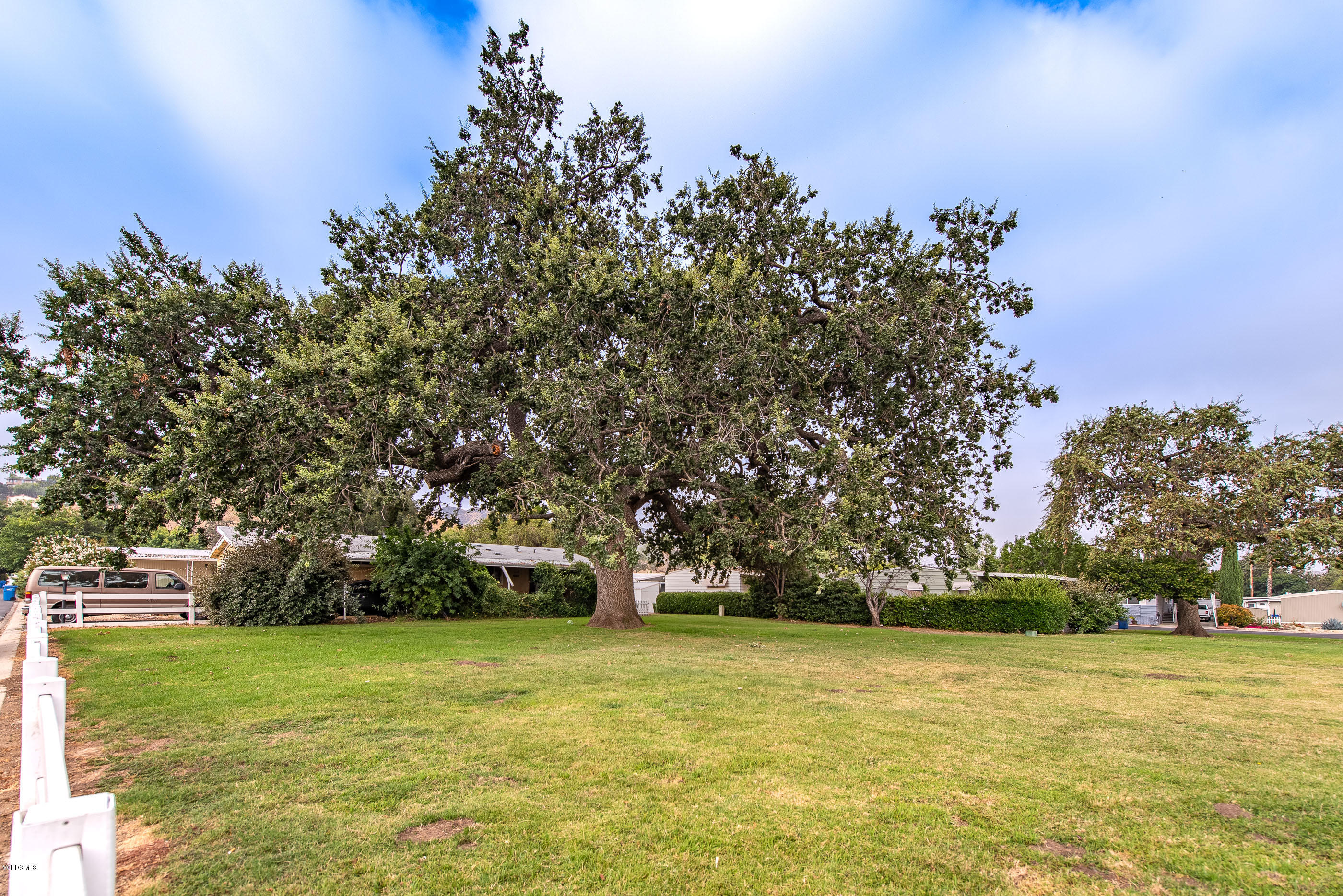 1550 Rory Lane, Unit 205 Simi Valley, CA 93063 - Photo 29 of 32 1550 Rory Ln Simi Valley-28