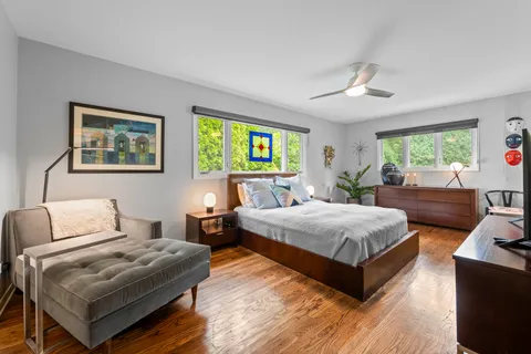 $1,129,000 | 421 Heather Lane, Lake Forest, IL 60045