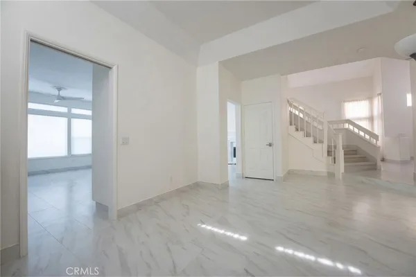 $1,899,000 | 518 South Laureltree Drive, Anaheim, CA 92808