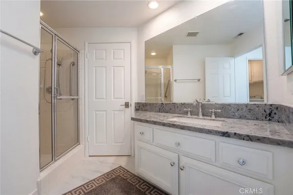 $1,899,000 | 518 South Laureltree Drive, Anaheim, CA 92808
