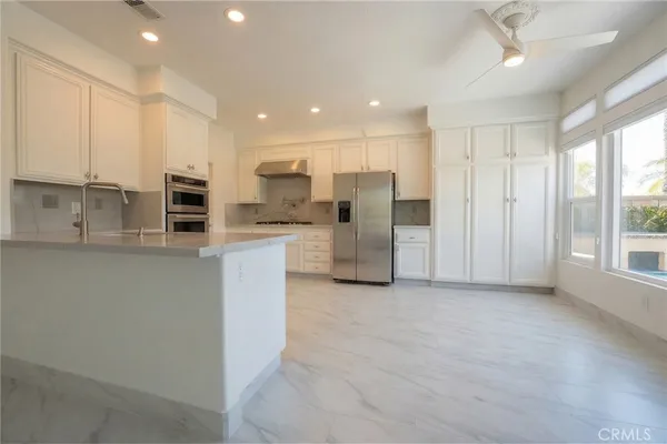 $1,899,000 | 518 South Laureltree Drive, Anaheim, CA 92808