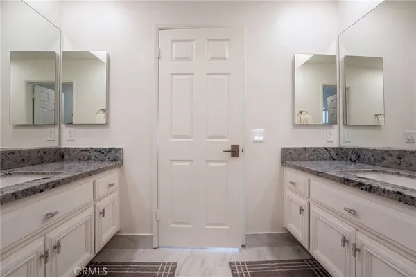 $1,899,000 | 518 South Laureltree Drive, Anaheim, CA 92808