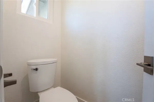 $1,899,000 | 518 South Laureltree Drive, Anaheim, CA 92808