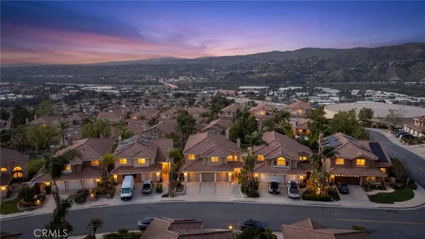 $1,899,000 | 518 South Laureltree Drive, Anaheim, CA 92808