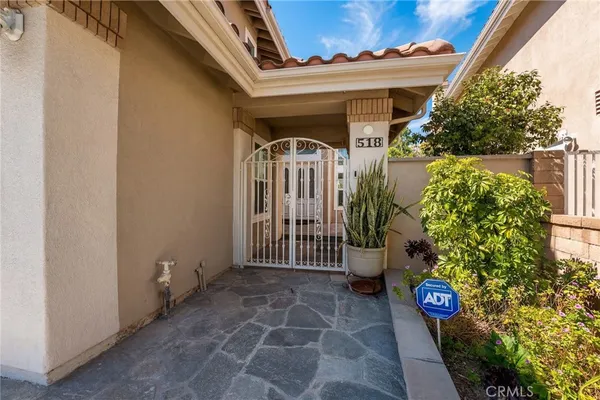 $1,899,000 | 518 South Laureltree Drive, Anaheim, CA 92808