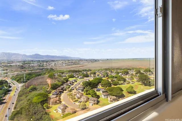 $1,900 | 1060 Kamehameha Highway, Unit 3302A, Pearl City, HI 96782