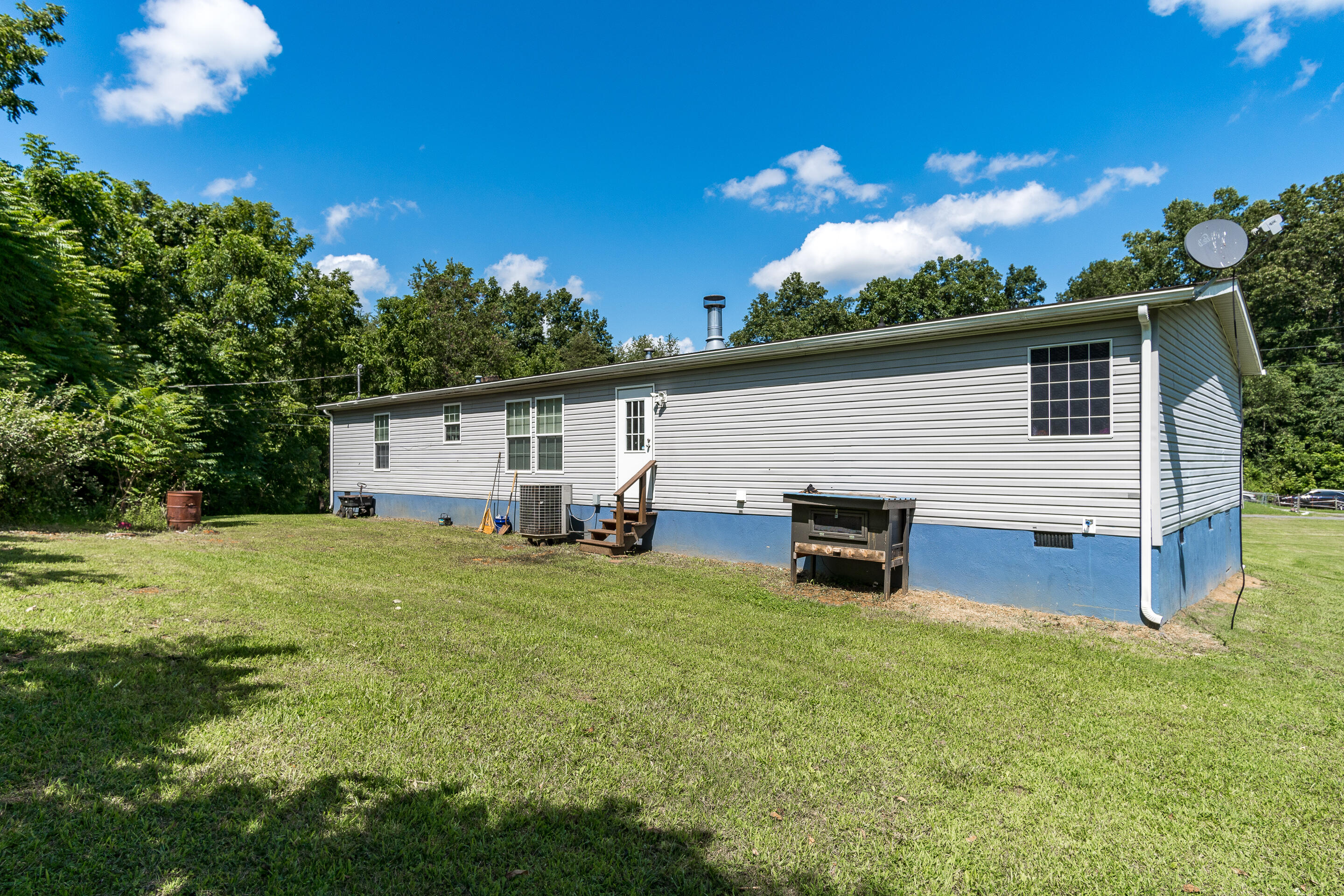 345 Rameytown Road Church Hill, TN 37642 - Photo 8 of 43 exterior-7