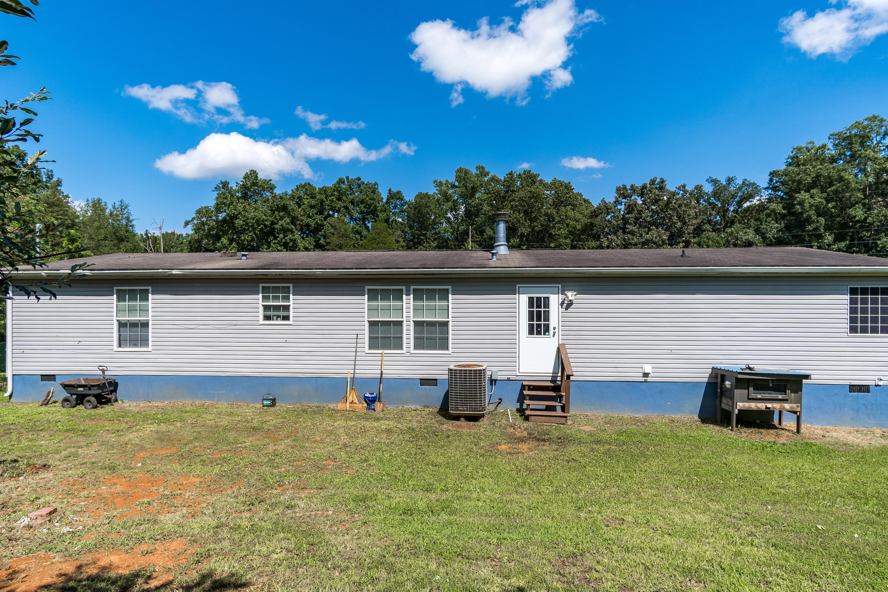 345 Rameytown Road Church Hill, TN 37642 - Photo 9 of 43 exterior-8