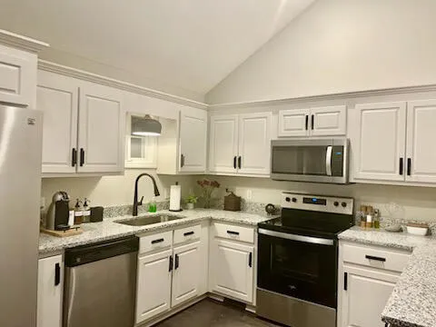 $288,000 | 101 Charlotte Drive, McCormick, SC 29835