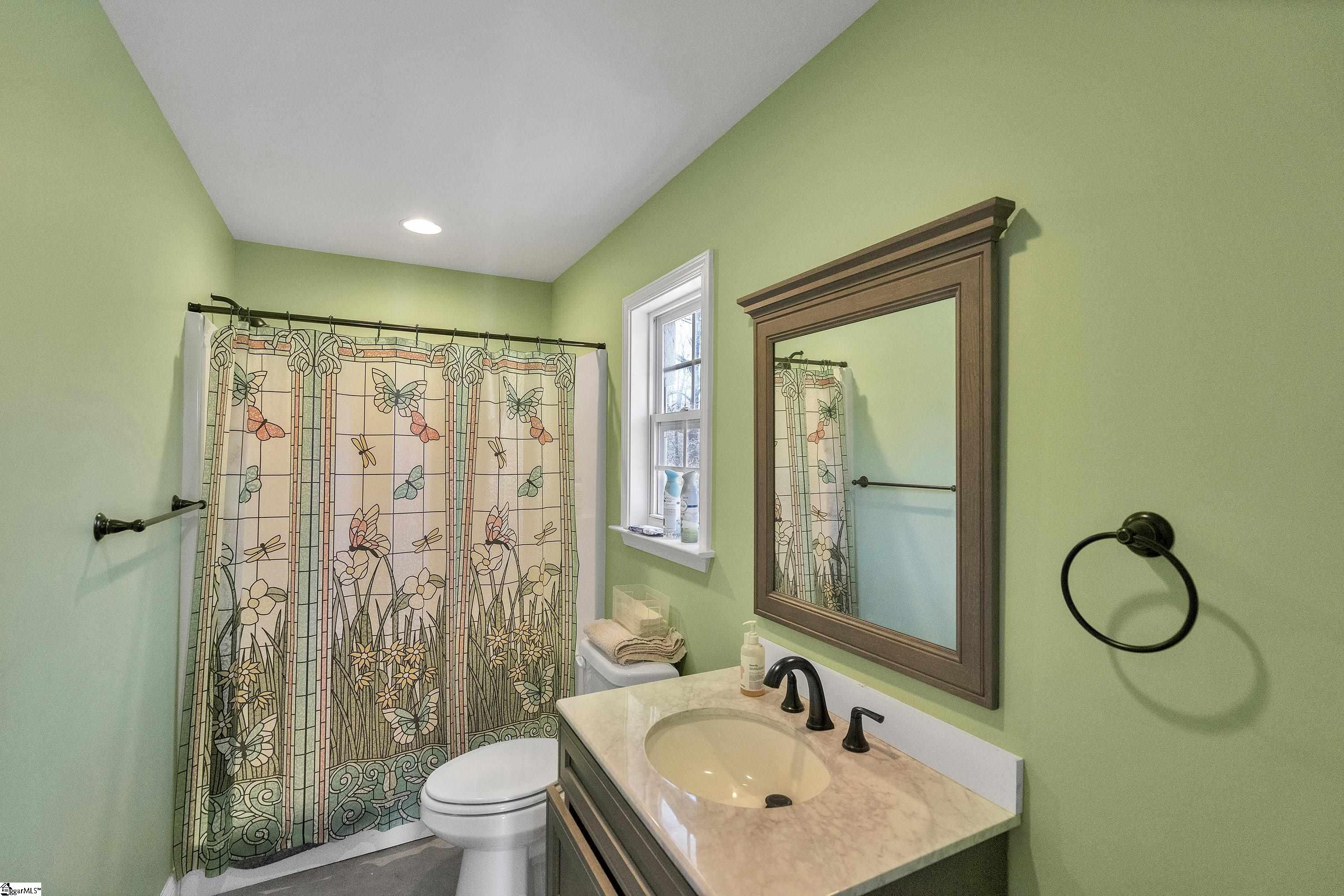 204 Pleasant Drive Greer, SC 29651 - Photo 14 of 35