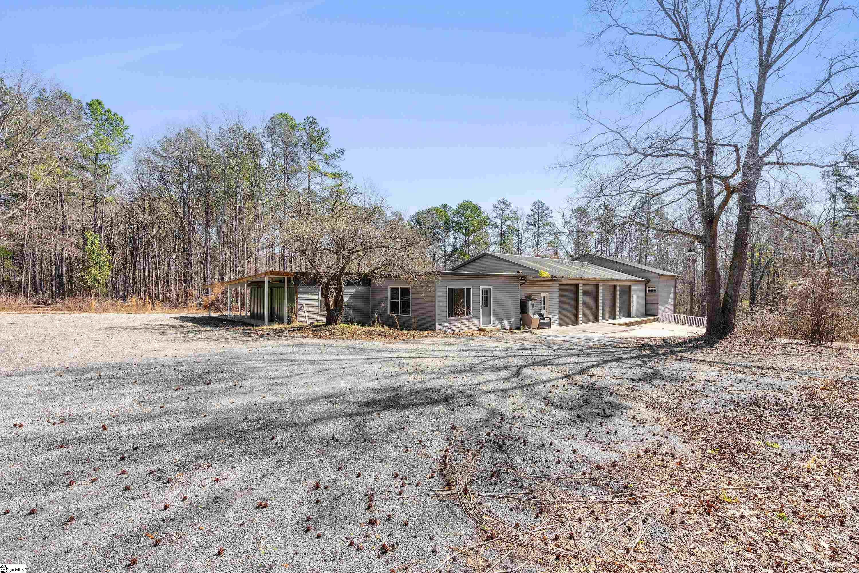 204 Pleasant Drive Greer, SC 29651 - Photo 21 of 35