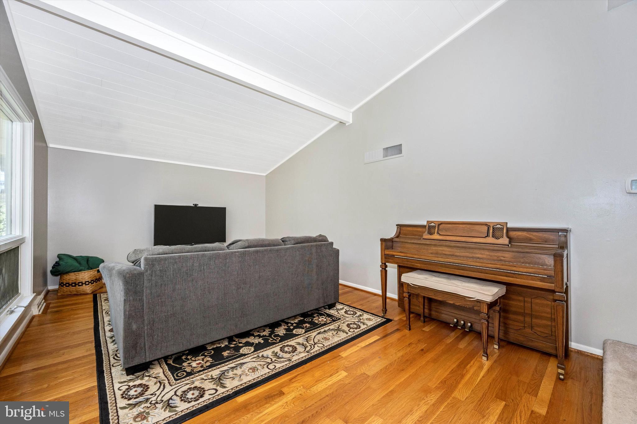 617 Blankner Road Sykesville, MD 21784 - Photo 5 of 81 Gallery Image 5