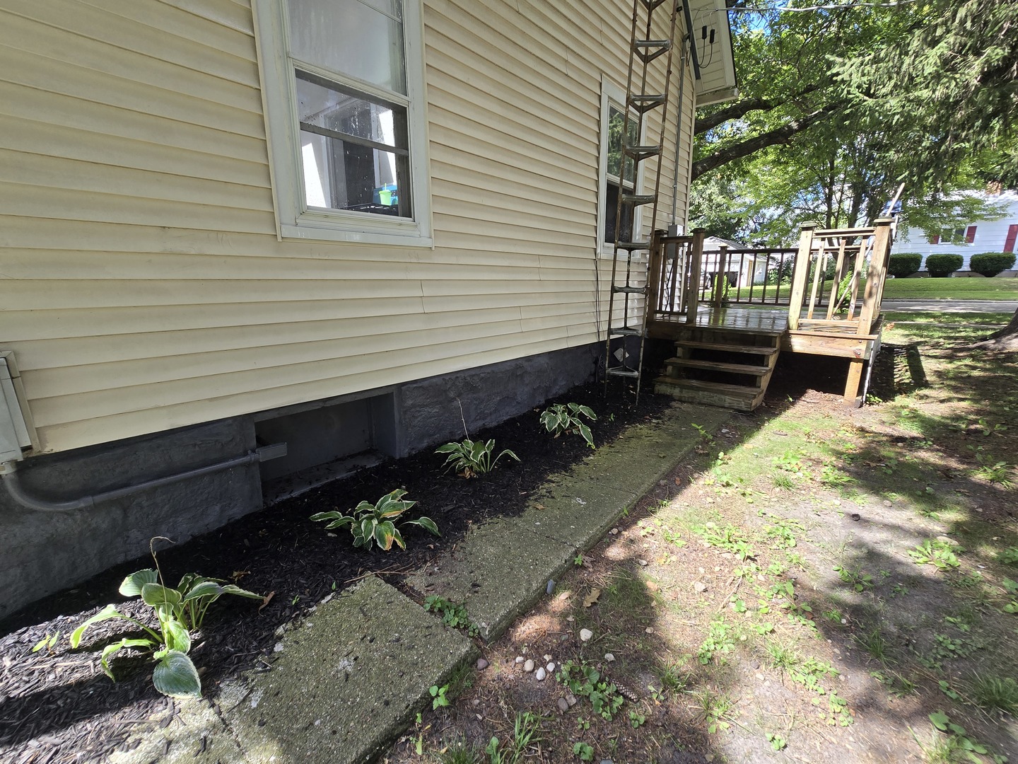 103 West Cherokee Avenue Shabbona, IL 60550 - Photo 13 of 35