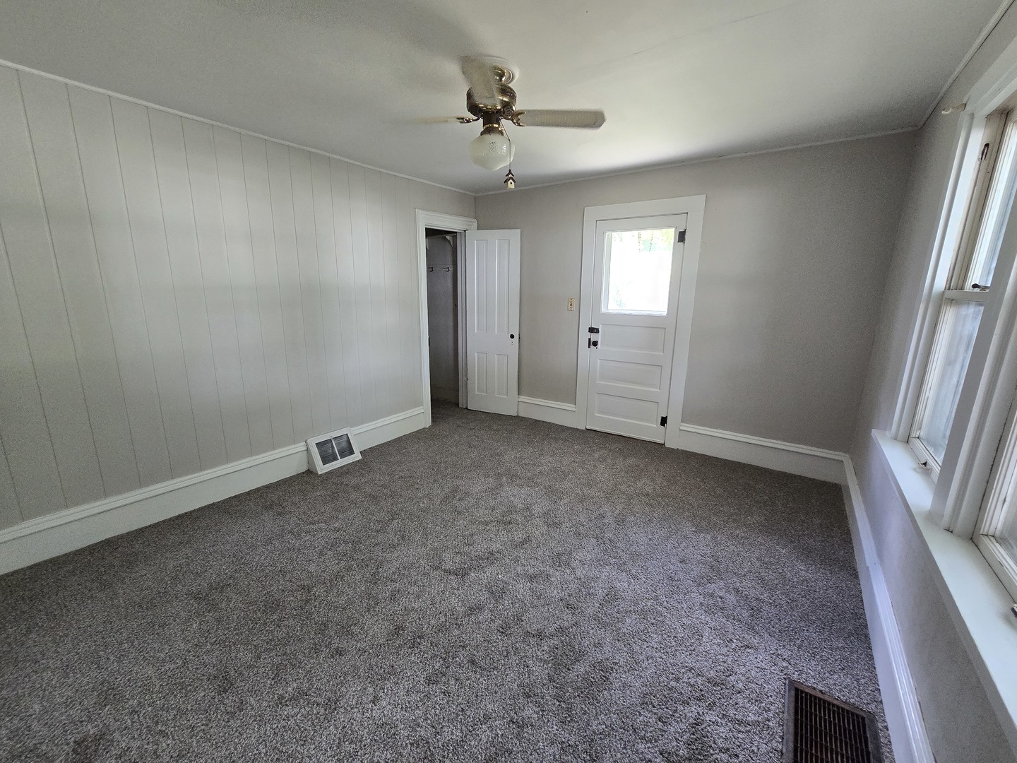 103 West Cherokee Avenue Shabbona, IL 60550 - Photo 27 of 35