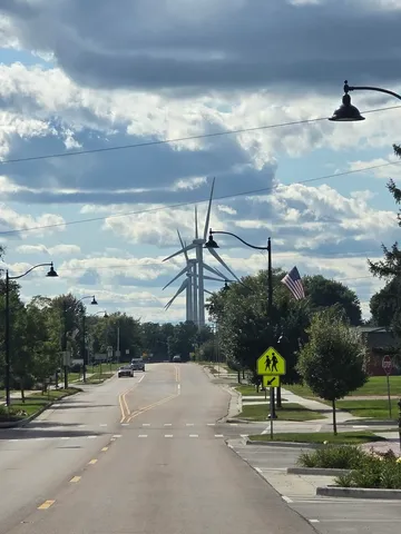 $193,500 | 103 West Cherokee Avenue, Shabbona, IL 60550