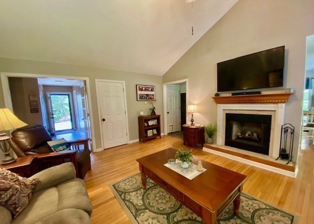 394 Killingly Avenue Putnam, CT 06260 - Photo 12 of 32