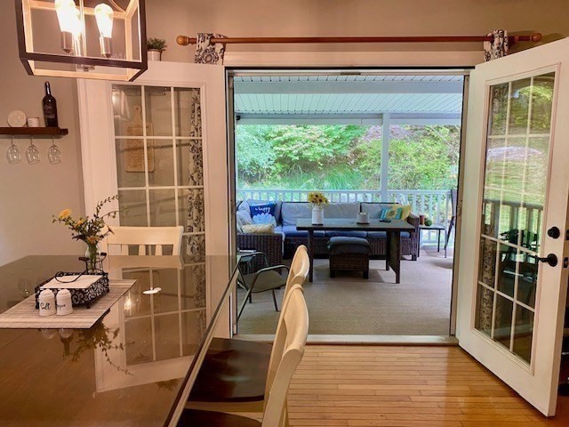 394 Killingly Avenue Putnam, CT 06260 - Photo 8 of 32
