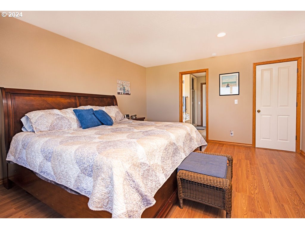 87405 Green Hill Road Eugene, OR 97402 - Photo 15 of 39 Gallery Image 15
