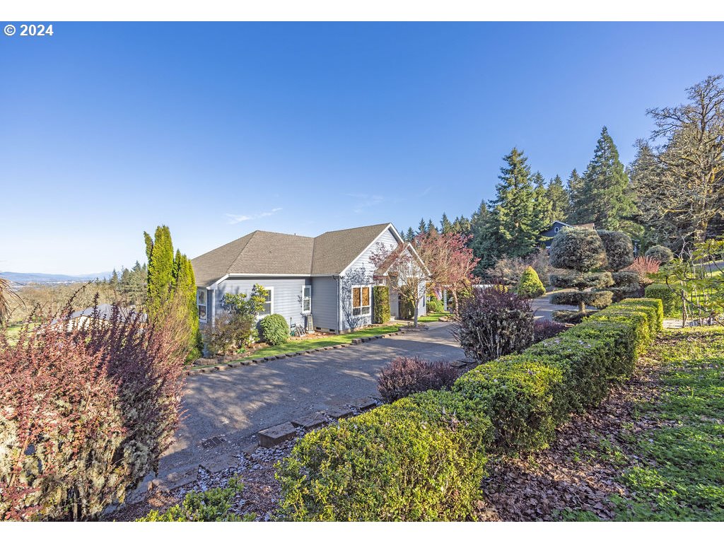 87405 Green Hill Road Eugene, OR 97402 - Photo 3 of 39 Gallery Image 3