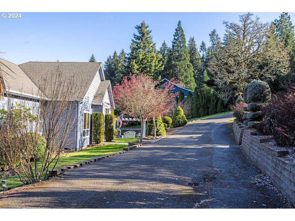 87405 Green Hill Road Eugene, OR 97402 - Photo 33 of 39 Gallery Image 33