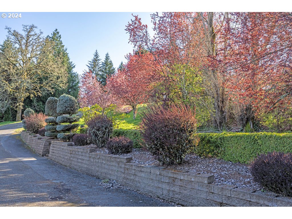 87405 Green Hill Road Eugene, OR 97402 - Photo 34 of 39 Gallery Image 34