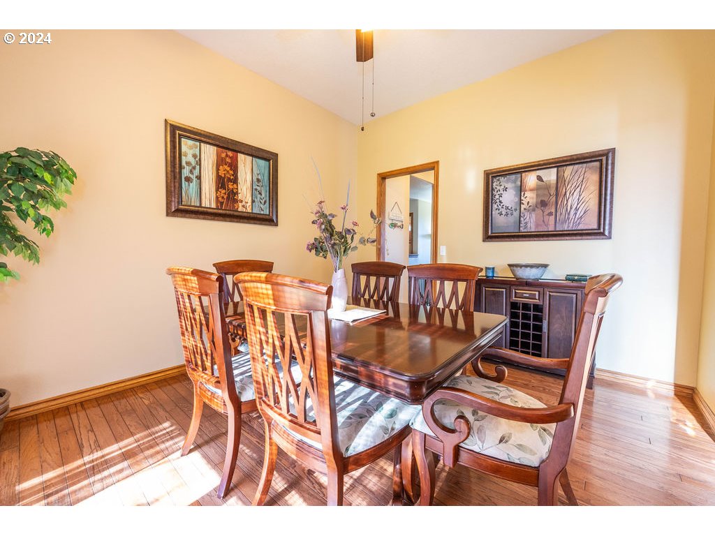 87405 Green Hill Road Eugene, OR 97402 - Photo 8 of 39 Gallery Image 8