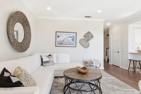 $1,249,000 | 1329 La Culebra Circle, Camarillo, CA 93012