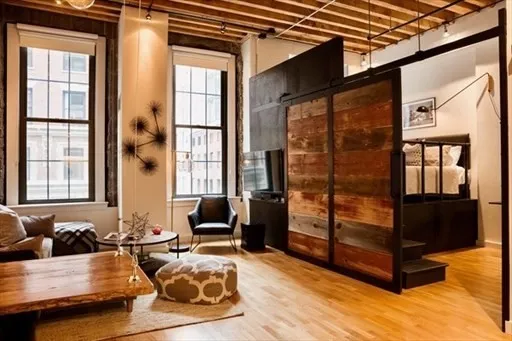 $4,000 | 99-105 Broad Street, Unit 2D, Boston, MA 02110