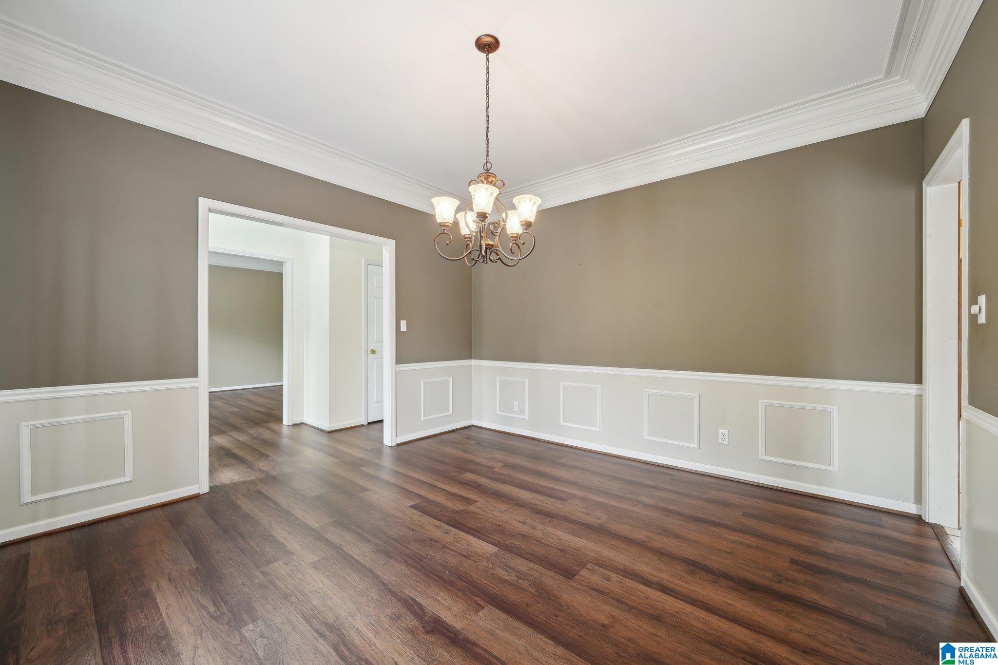 995 Diane Street Southwest Leeds, AL 35094 - Photo 8 of 48