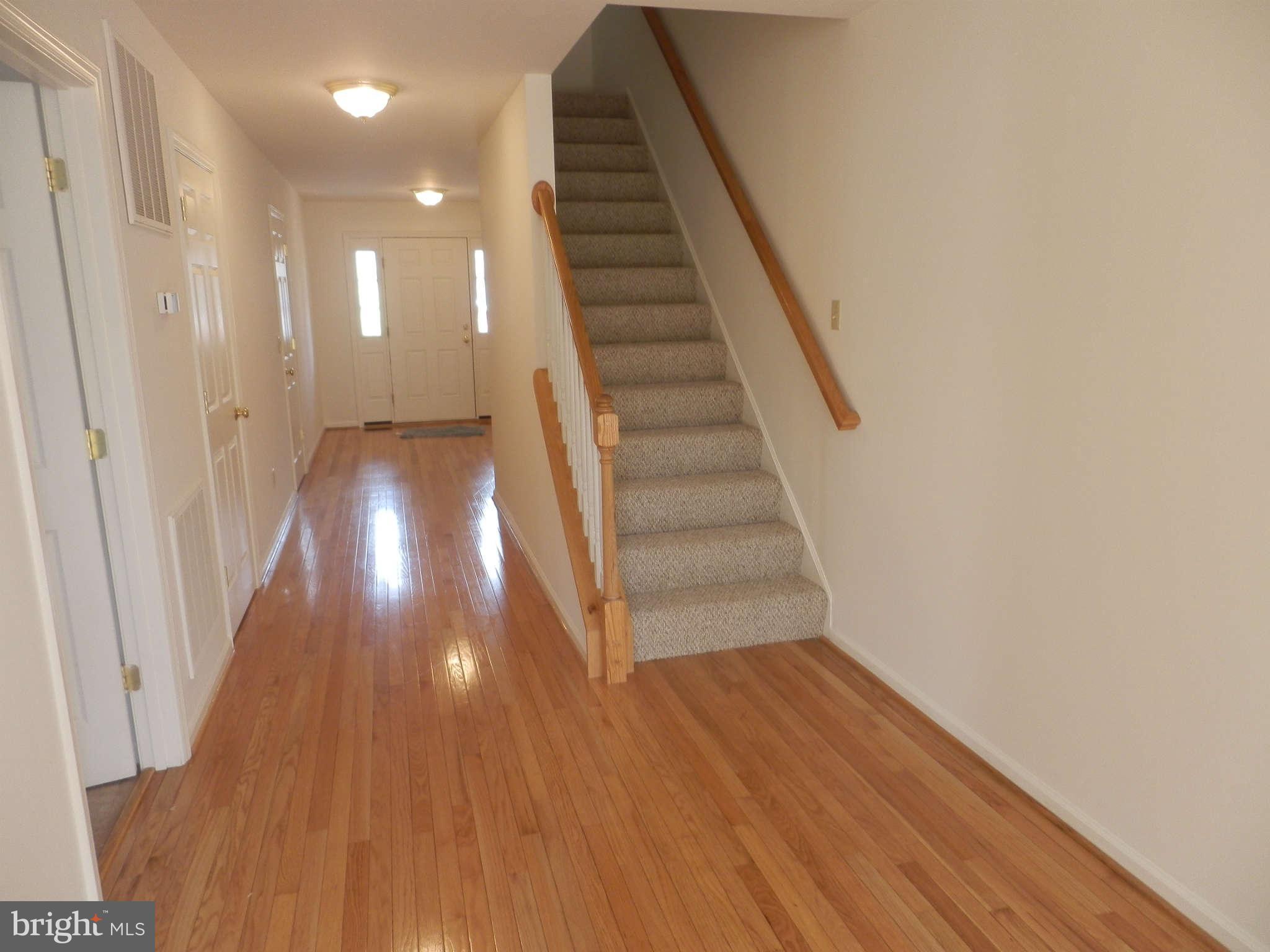 214 Battlefield Road Locust Grove, VA 22508 - Photo 4 of 13 Interior (General)