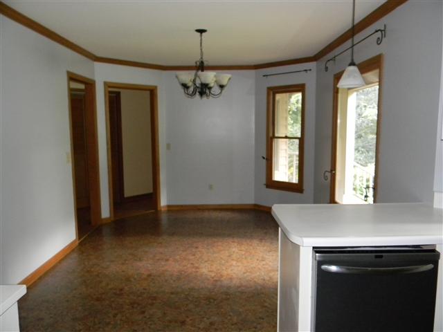 115 Shadowood Road Clemson, SC 29631 - Photo 3 of 17