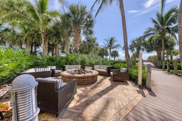 $26,319 | 915 Seaside Drive, Unit 512, Sarasota, FL 34242