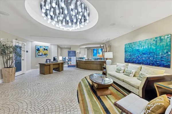 $26,319 | 915 Seaside Drive, Unit 512, Sarasota, FL 34242