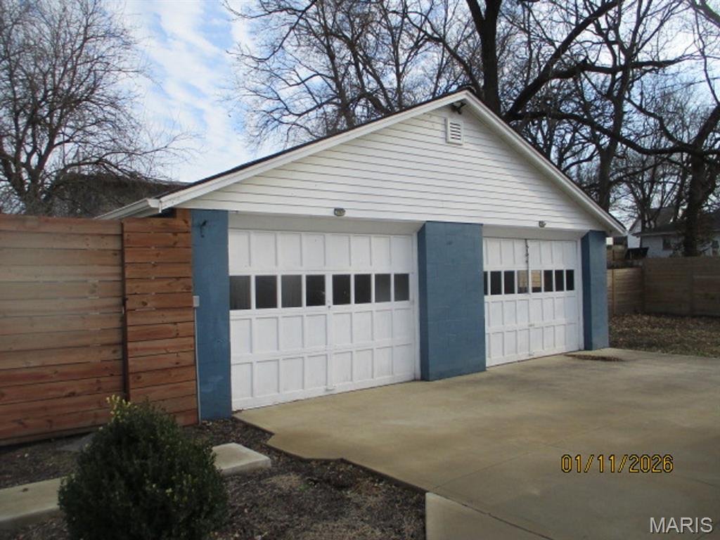 20 South 17th Street Belleville, IL 62226 - Photo 2 of 12