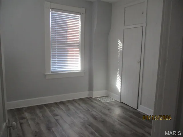 $140,000 | 20 South 17th Street, Belleville, IL 62226