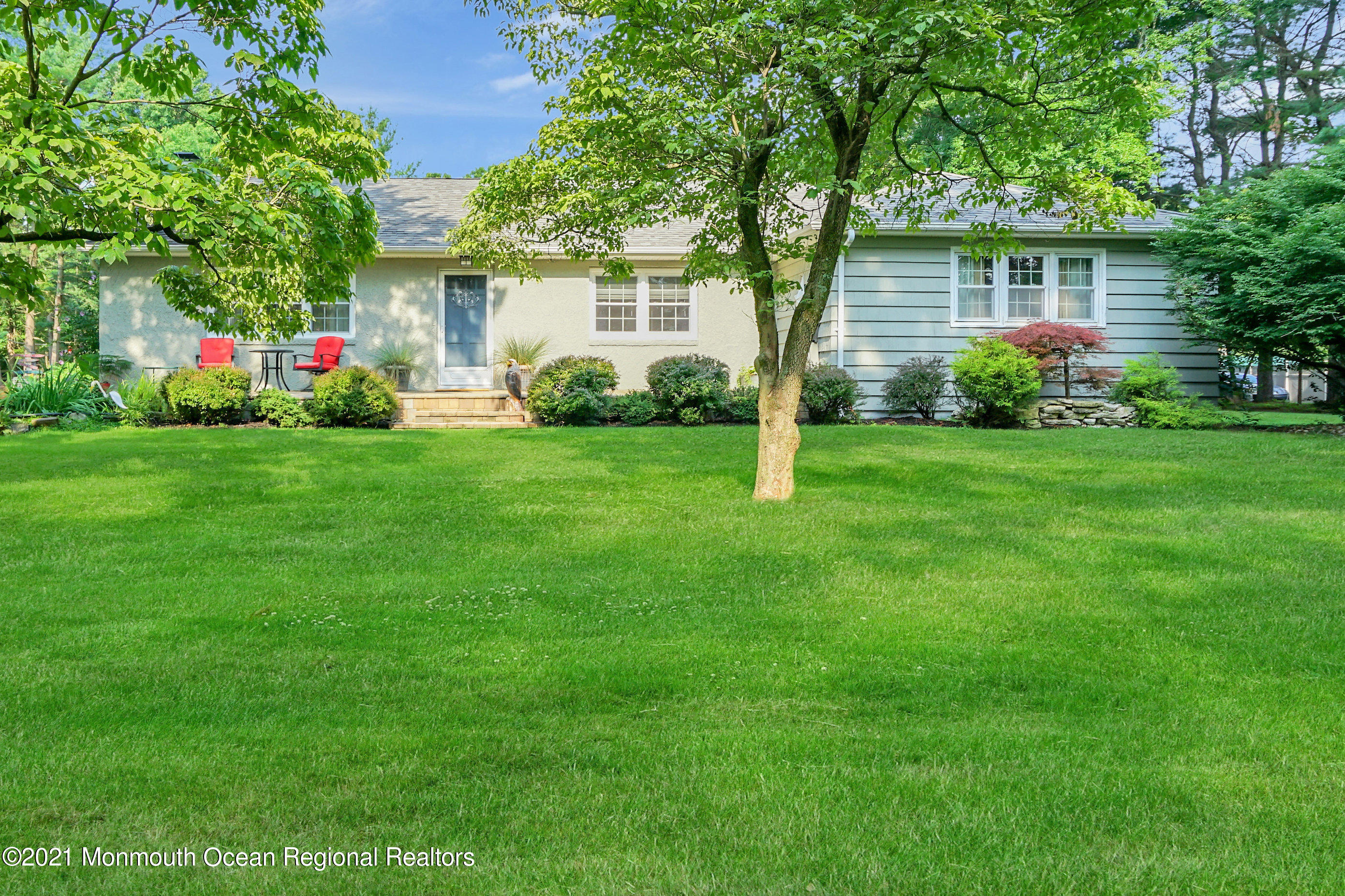42 Agress Road Millstone Township, NJ 08535 - Photo 2 of 62 002_ev207204_1_copy