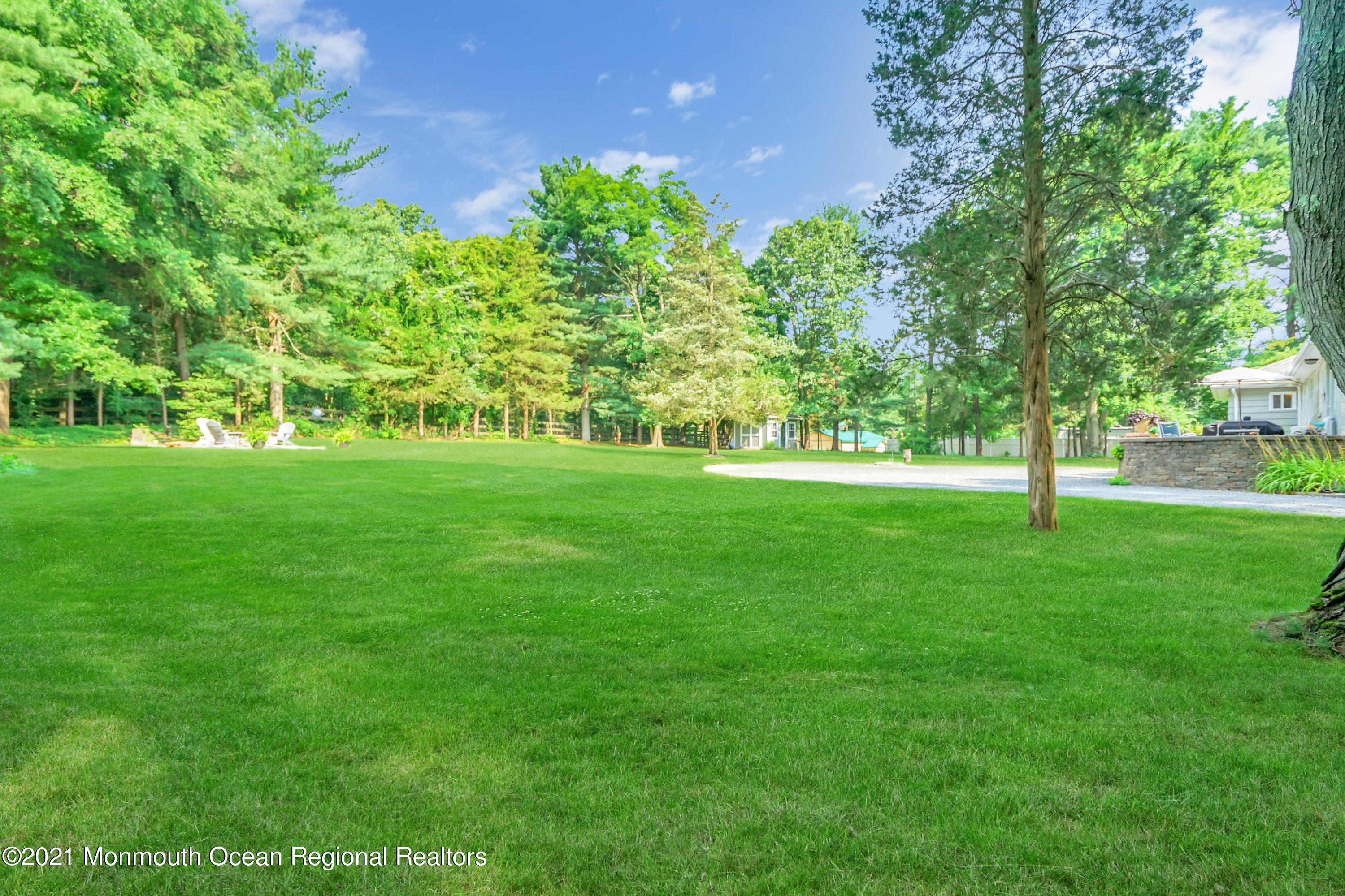 42 Agress Road Millstone Township, NJ 08535 - Photo 43 of 62 050_ev207464_1