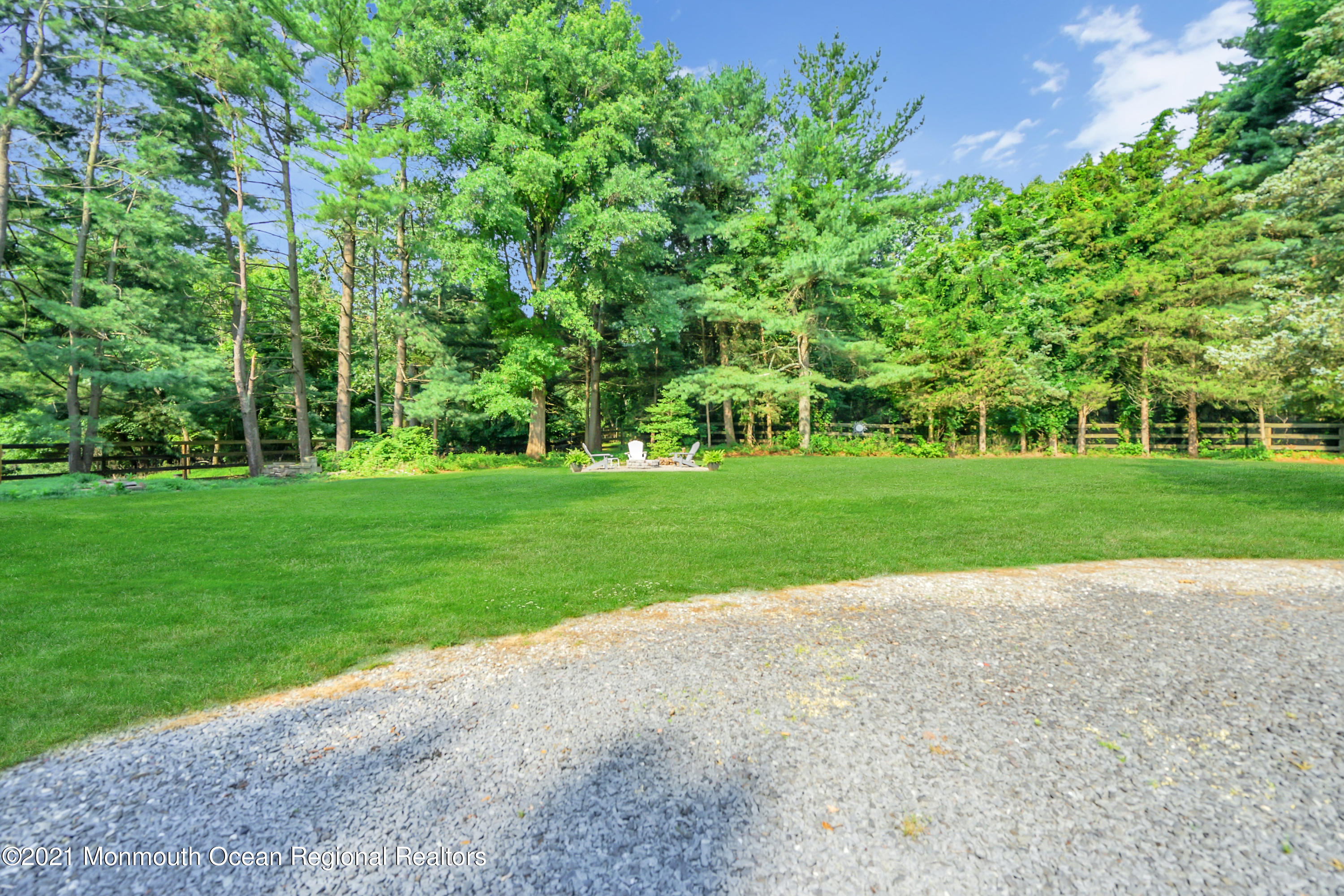 42 Agress Road Millstone Township, NJ 08535 - Photo 53 of 62 060_ev207244_1