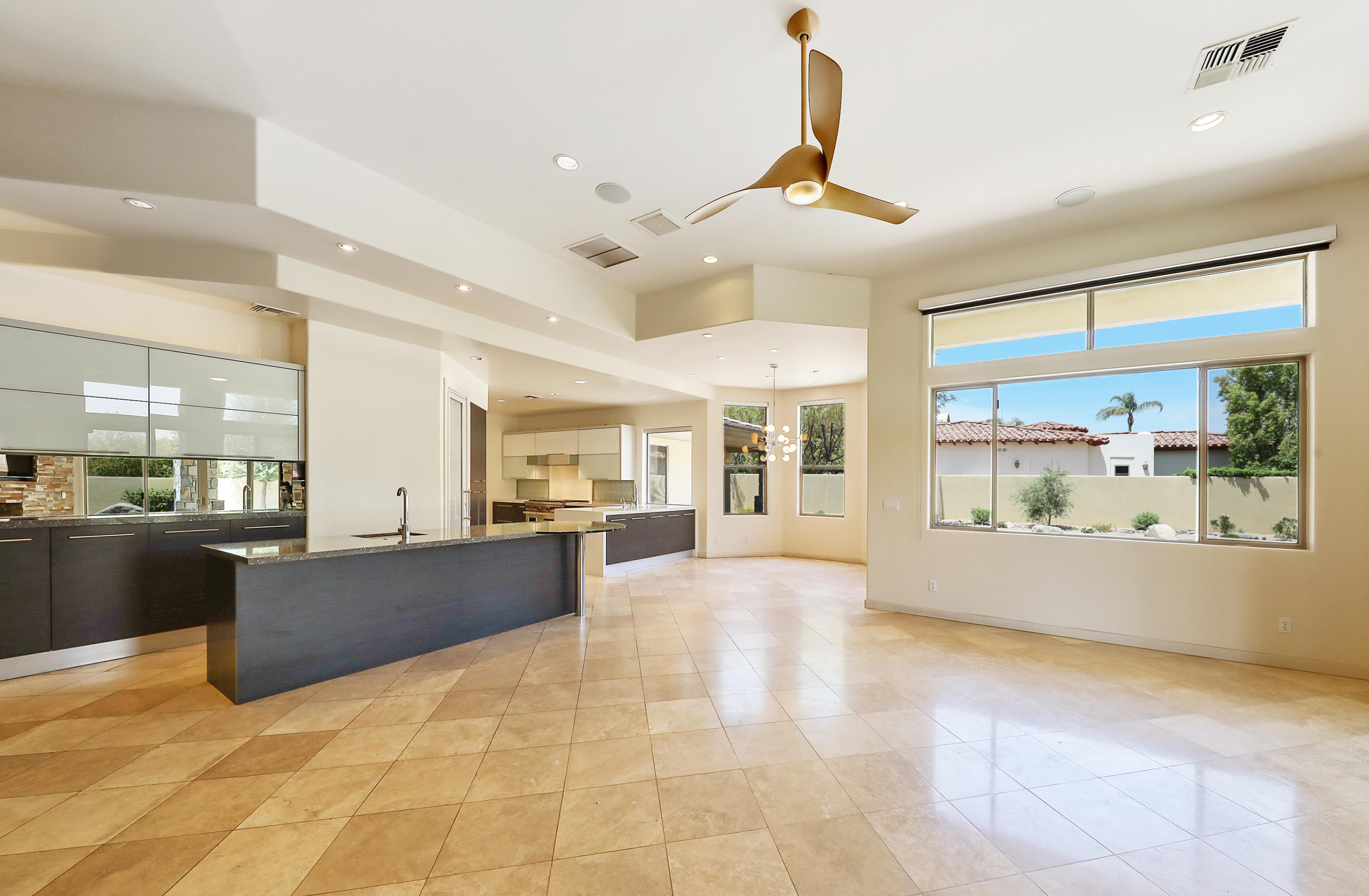 28 Clancy Lane South Rancho Mirage, CA 92270 - Photo 11 of 30